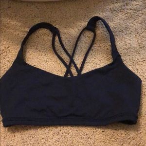 Lululemon Free to be bra